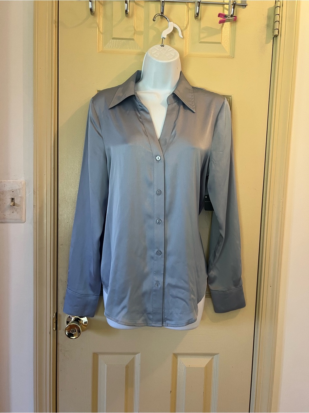 Worthington Silver-Gray Satin Button Down Shirt